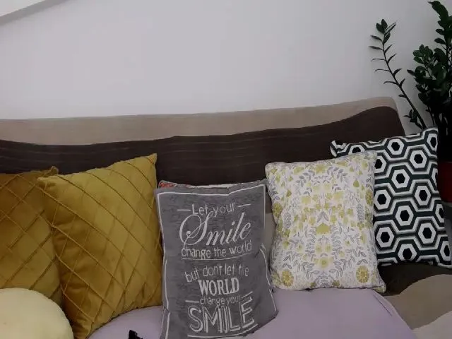 Live sex webcam photo for Xenthia #273560371