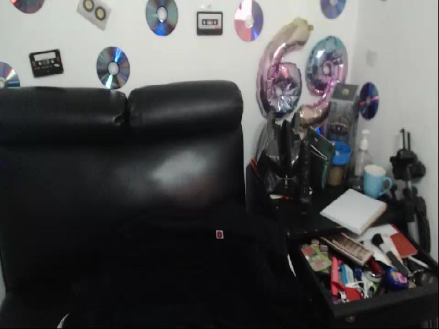 Live sex webcam photo for Xherry_wet #272320569