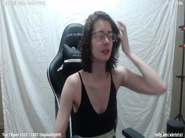 Live sex webcam photo for Xintrist #273851109