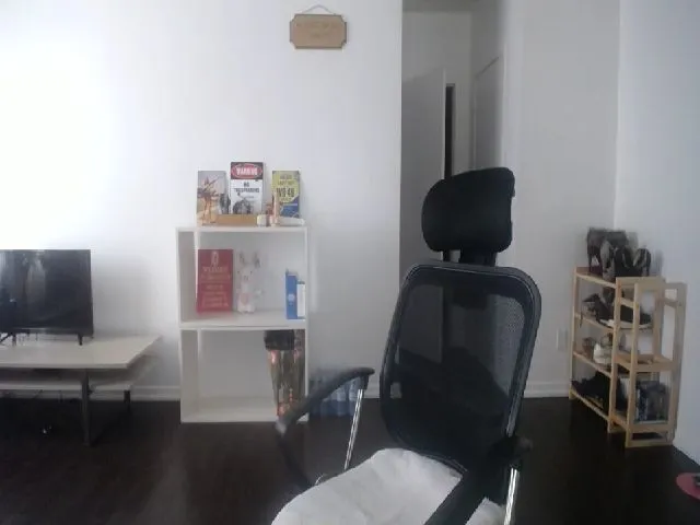 Live sex webcam photo for XoAbbiXo #272864755