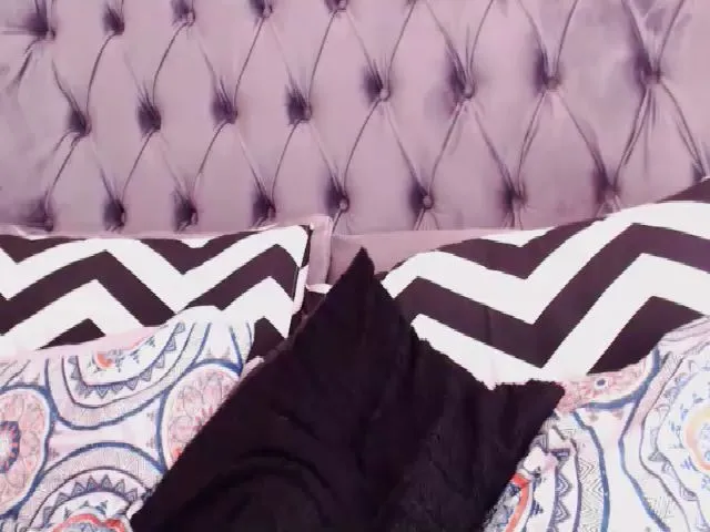 Live sex webcam photo for Xxamor #274340859