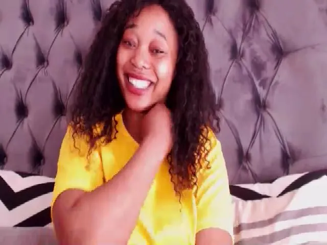 Live sex webcam photo for Xxamor #274365090