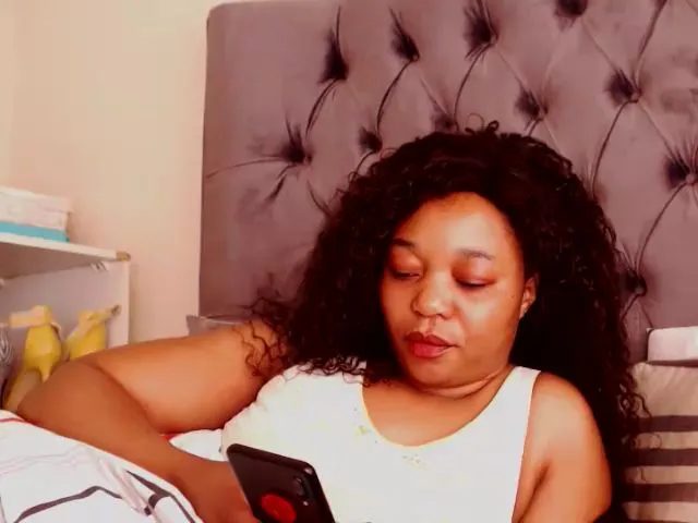 Live sex webcam photo for Xxamor #274604048