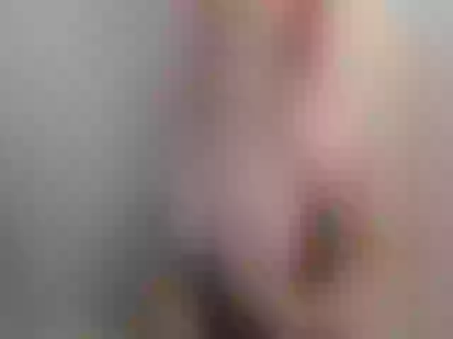 Live sex webcam photo for Xxxawesomeart #272166265