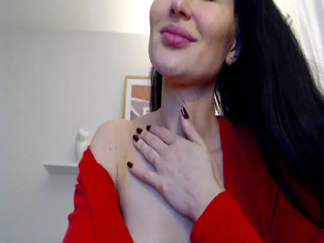 Live sex webcam photo for Xxxawesomeart #272493714