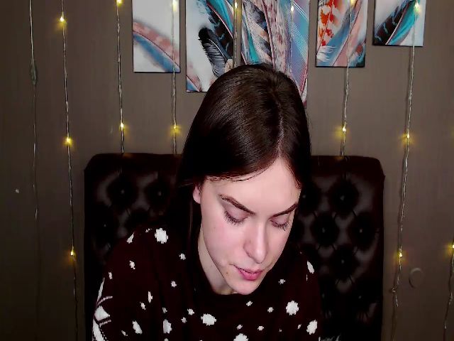 Live sex webcam photo for YR_BB #272190606