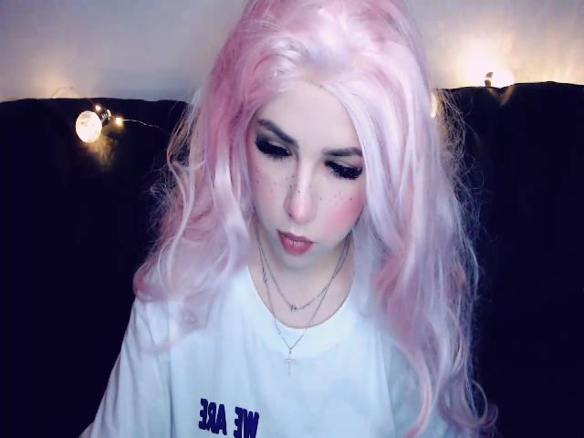 Live sex webcam photo for YUMMY_TIFFANI #271828807