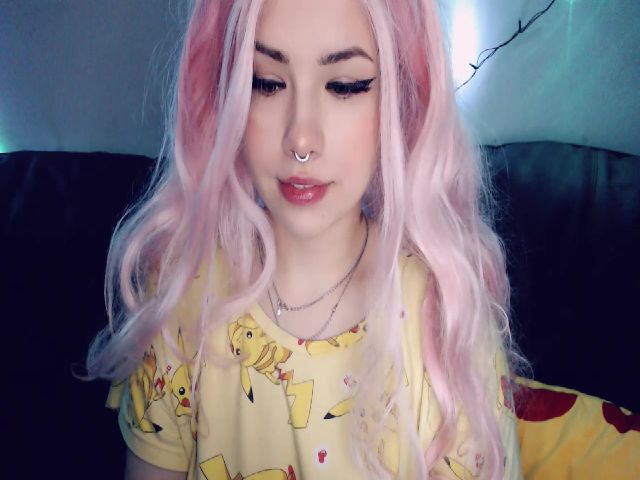 Live sex webcam photo for YUMMY_TIFFANI #272073870