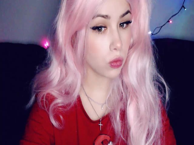 Live sex webcam photo for YUMMY_TIFFANI #272090704