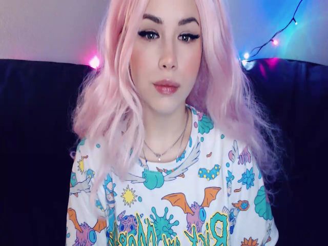 Live sex webcam photo for YUMMY_TIFFANI #272330200