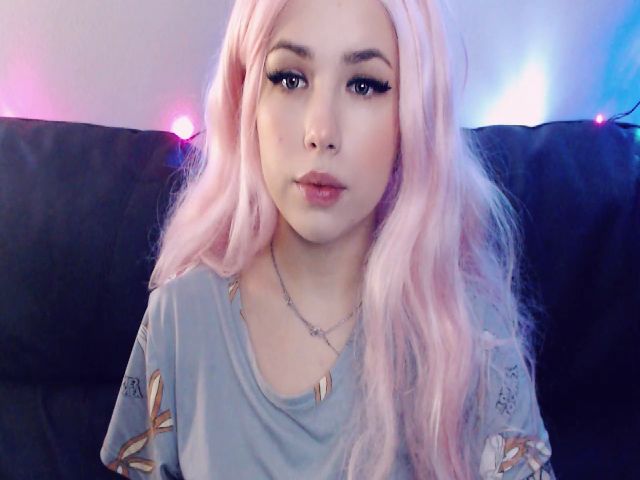 Live sex webcam photo for YUMMY_TIFFANI #272422201