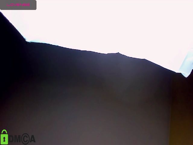 Live sex webcam photo for YellowPear #272257654