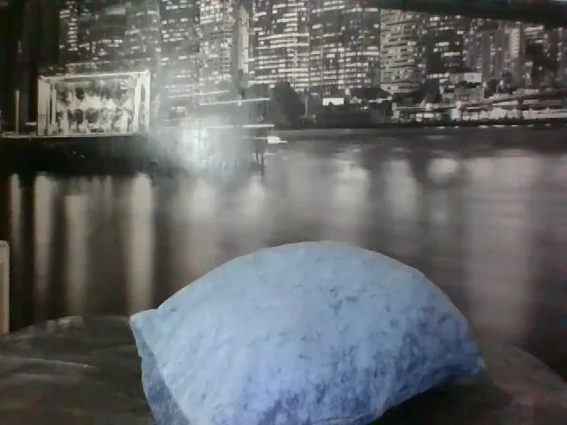 Live sex webcam photo for Yeymylove #272528197