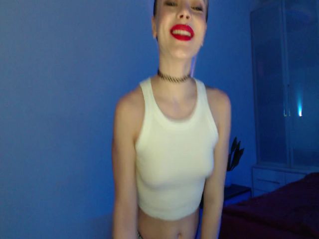 Live sex webcam photo for Yitanca #272472157