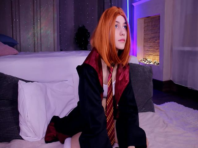 Live sex webcam photo for Yngkate #272290726