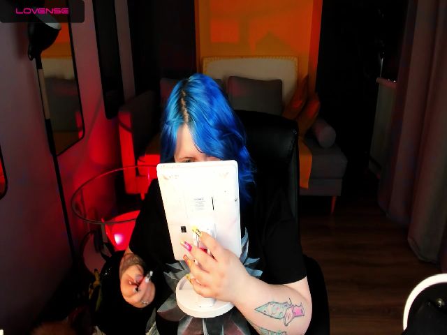 Live sex webcam photo for Yoki_Shizuko #272850274