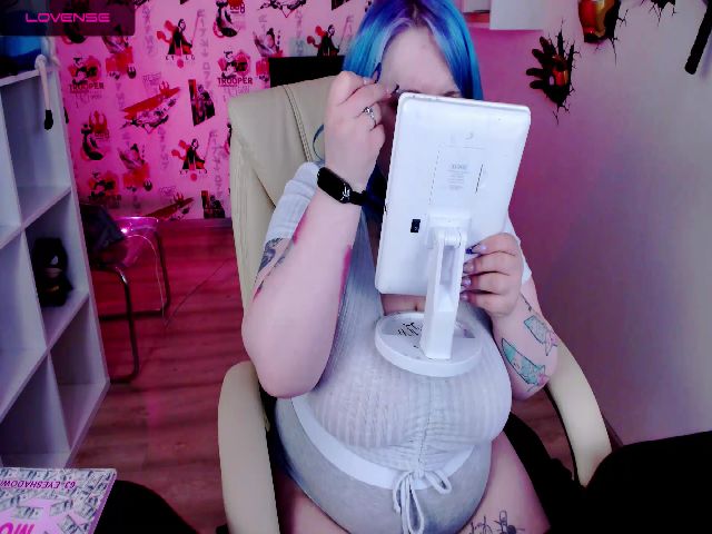 Live sex webcam photo for Yoki_Shizuko #273480932