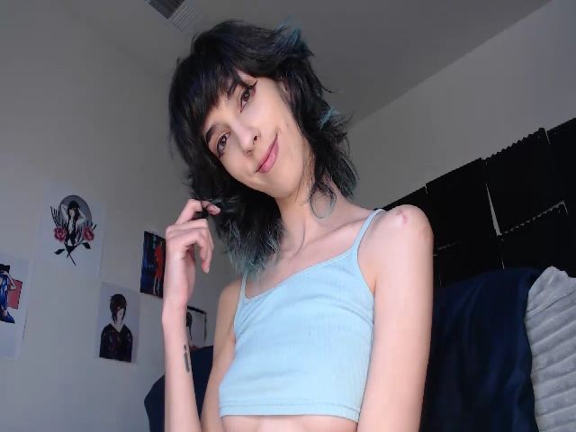 Live sex webcam photo for YourDayydream #273204090