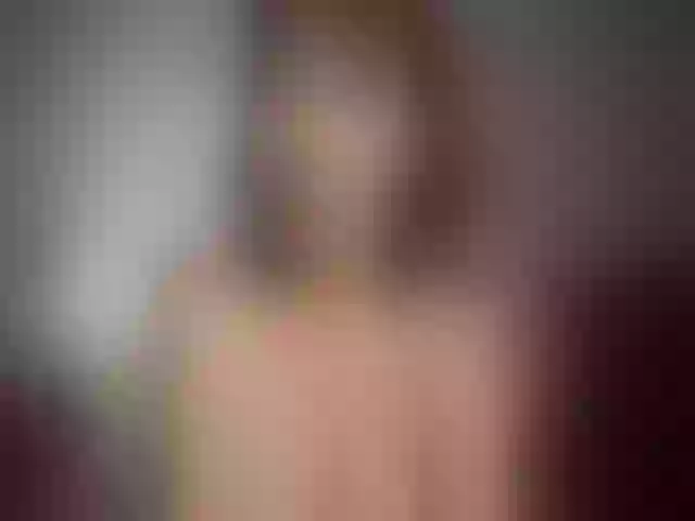 Live sex webcam photo for YourLia #272485667