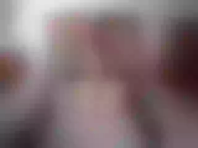 Live sex webcam photo for YourLia #272559983