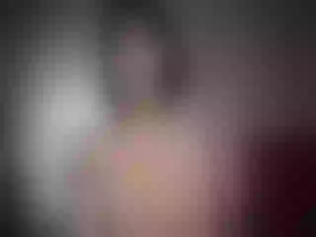 Live sex webcam photo for YourLia #272856461