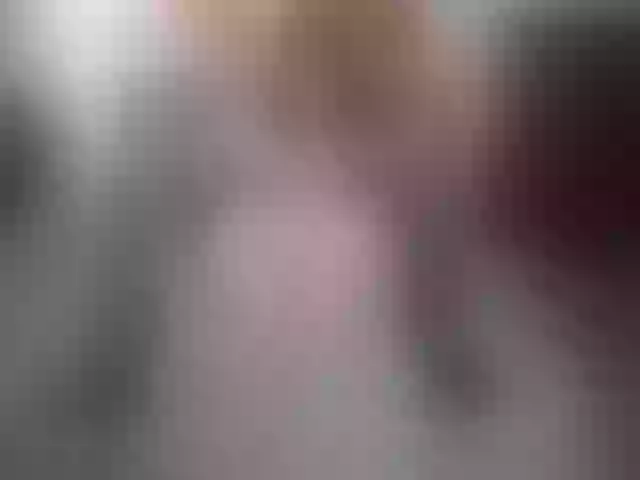 Live sex webcam photo for YourLia #272980895