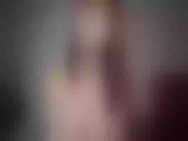 Live sex webcam photo for YourLia #273175149