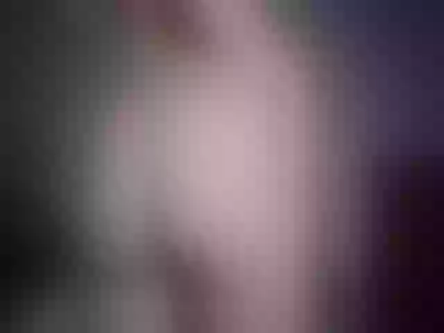 Live sex webcam photo for YourLia #273402851