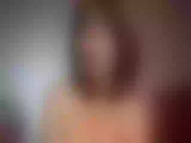 Live sex webcam photo for YourLia #273953765