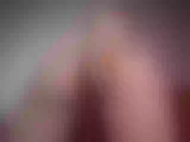 Live sex webcam photo for YourLia #273998432