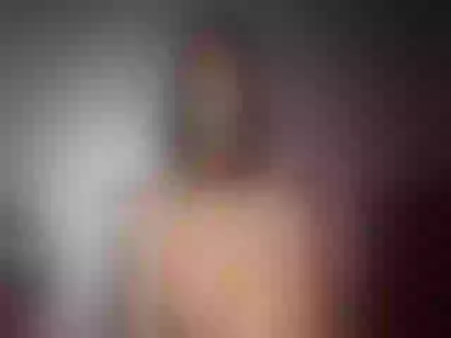 Live sex webcam photo for YourLia #274003837