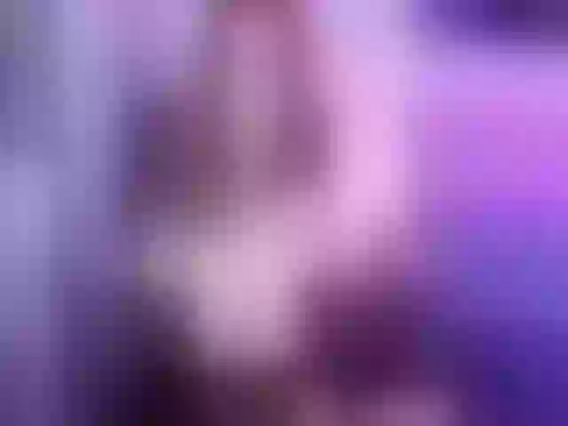 Live sex webcam photo for YourMidnight #272988536