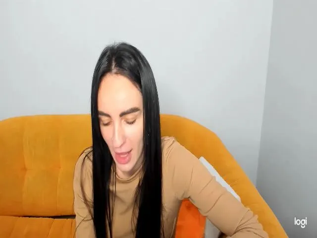 Live sex webcam photo for YourMissMasha #271991893