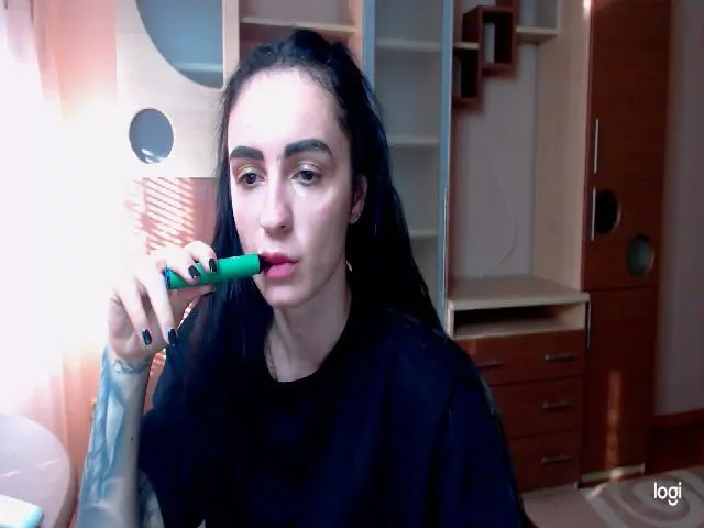 Live sex webcam photo for YourMissMasha #272526779