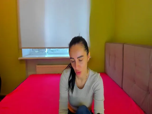 Live sex webcam photo for YourMissMasha #272787790