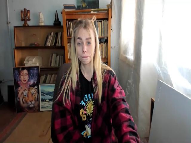 Live sex webcam photo for YourPupsik #272907839