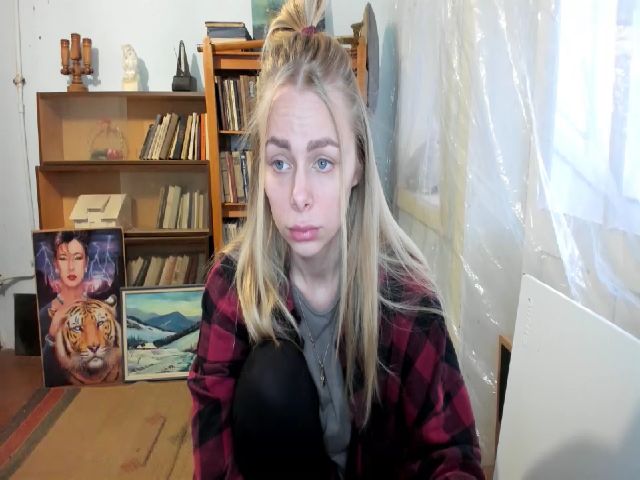 Live sex webcam photo for YourPupsik #272919533