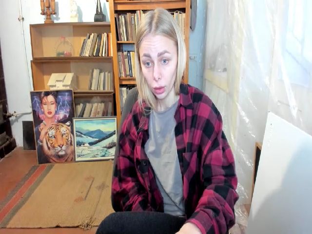 Live sex webcam photo for YourPupsik #272953699