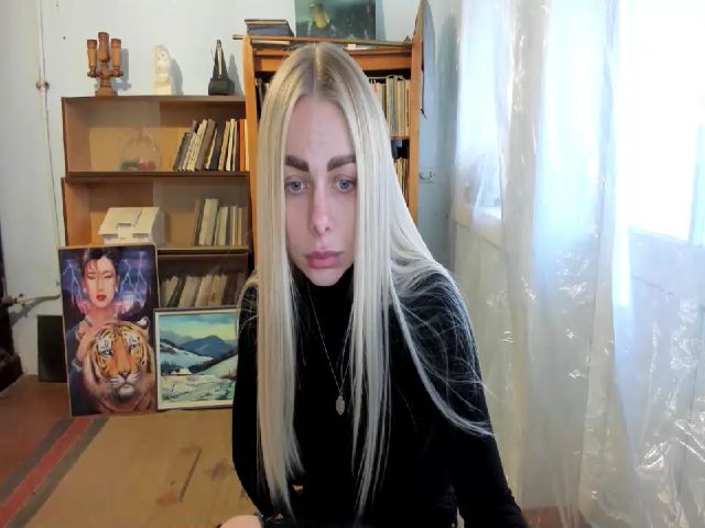 Live sex webcam photo for YourPupsik #273042151