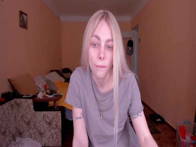 Live sex webcam photo for YourPupsik #273189177