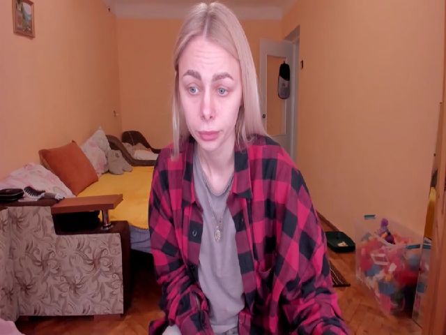 Live sex webcam photo for YourPupsik #273199482