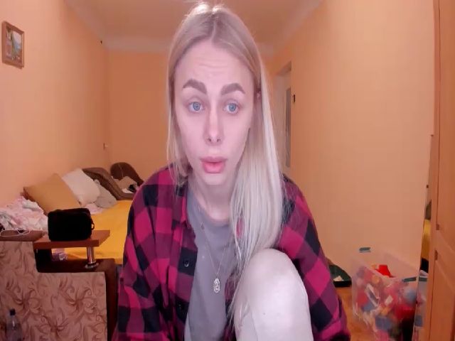 Live sex webcam photo for YourPupsik #273210537