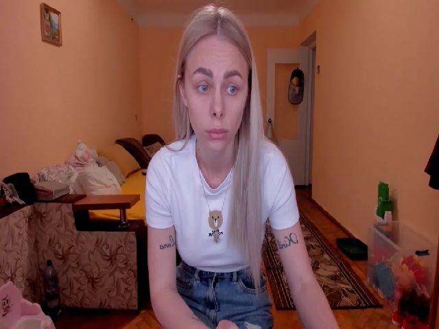 Live sex webcam photo for YourPupsik #273283058