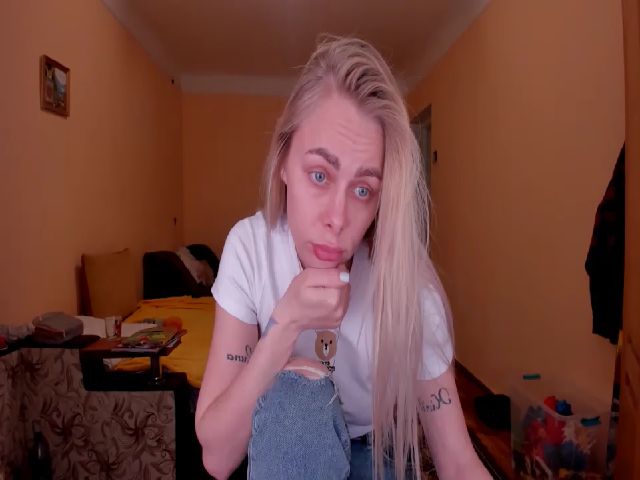 Live sex webcam photo for YourPupsik #273327670