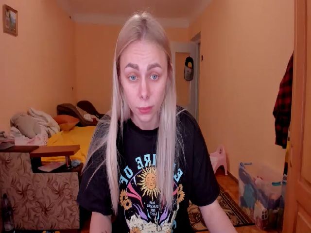 Live sex webcam photo for YourPupsik #273358306