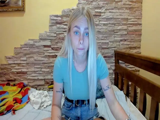 Live sex webcam photo for YourPupsik #274097737