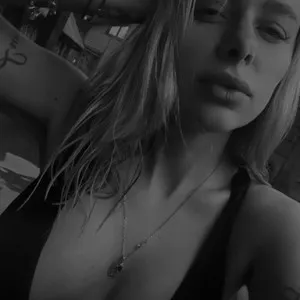 Live sex webcam photo for YourPupsik #278262609