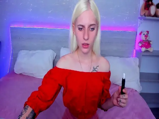 Live sex webcam photo for YourSunnBaby #274295002