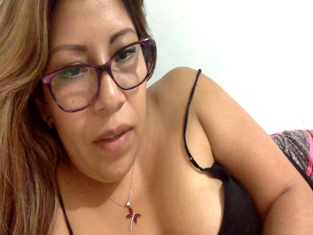 Live sex webcam photo for YourSwt4you1 #274305985