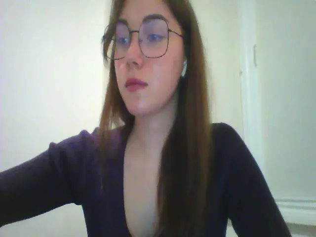 Live sex webcam photo for Your_Art #272083846